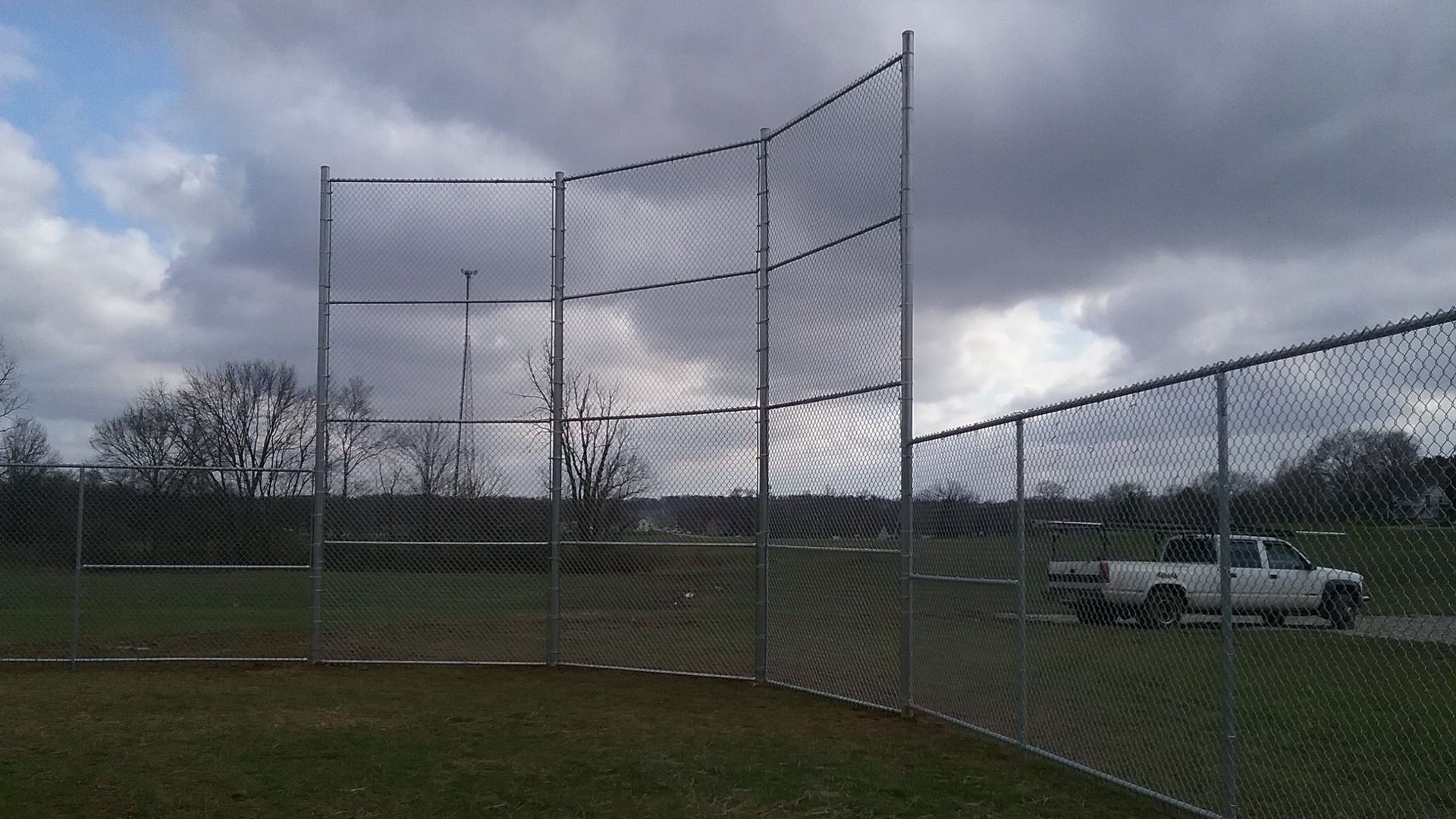 Fencing contractor Newark, OH McCoy's Fence Co.